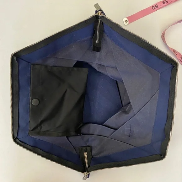 Issey‎ Miyake132 5 Origami Folded Cluch Convertible Shoulder Bag Navy Silver